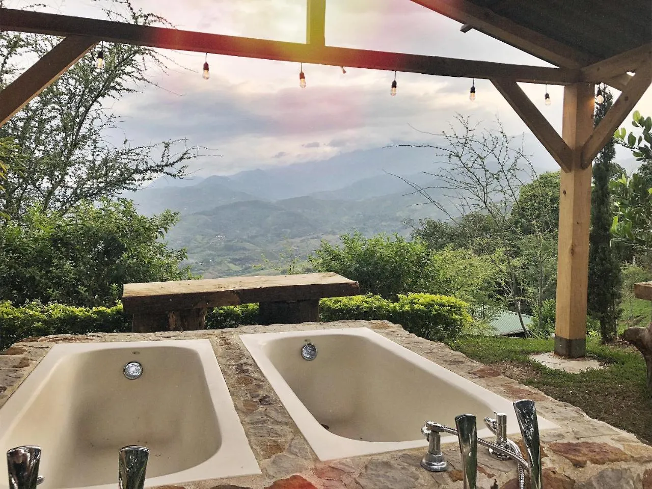 Hospedaje Campestre Blue Element'S Cali Lodge